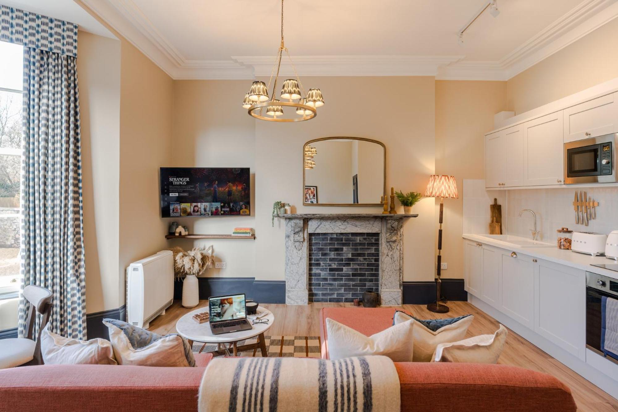 Pembroke House I Your Apartment Bristol Extérieur photo